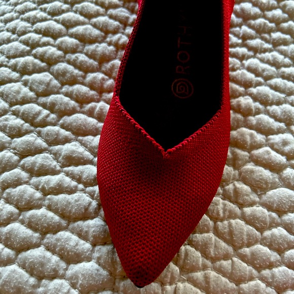 Rothy’s point flats. - Picture 2 of 5